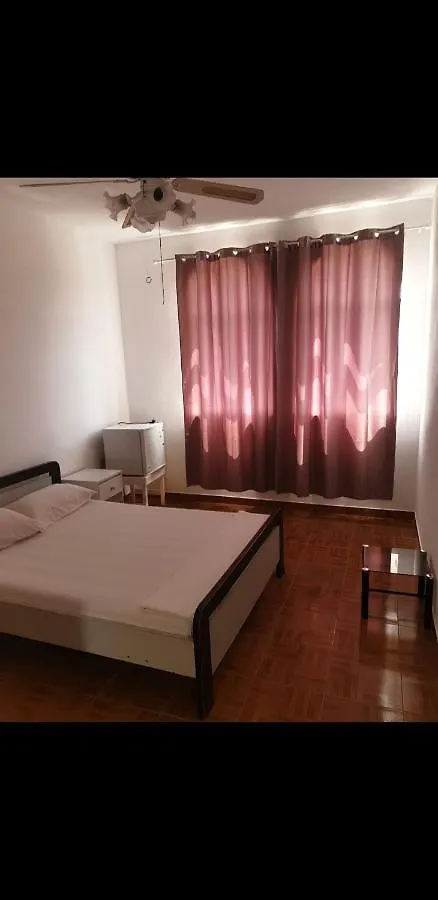 Residencial Natur Tarrafal  Bed & Breakfast